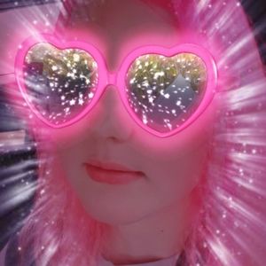 Meet your Posher, Ash